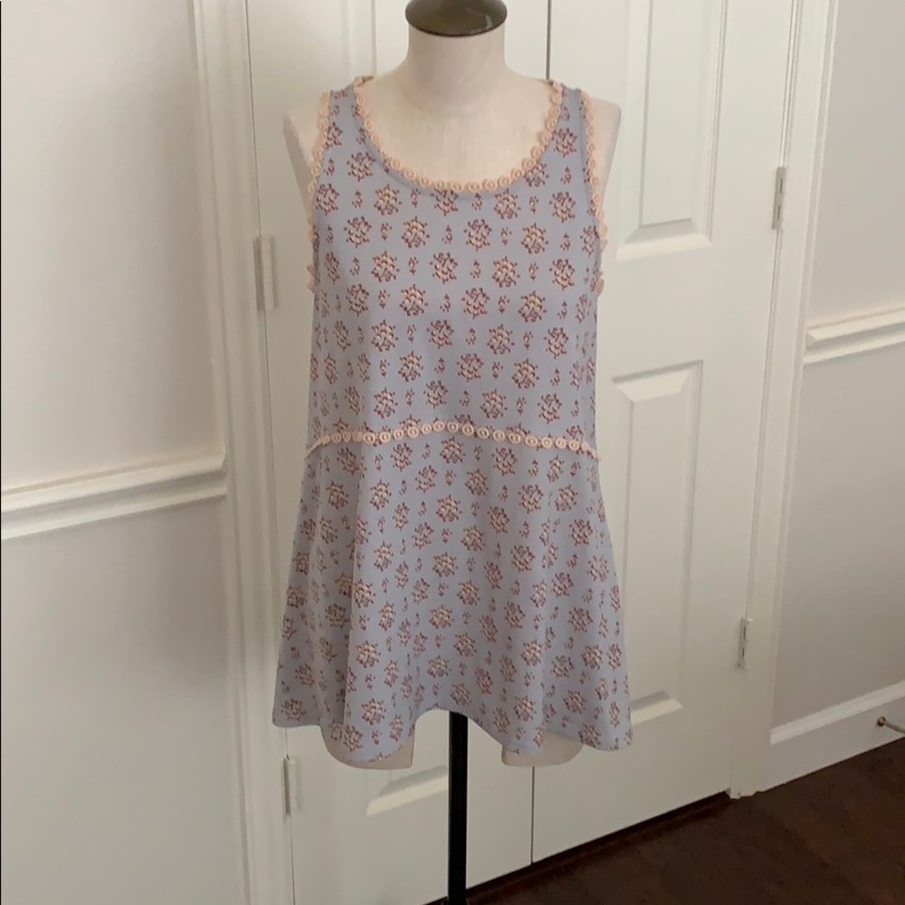 Lauren Conrad Sleeveless High Low Top